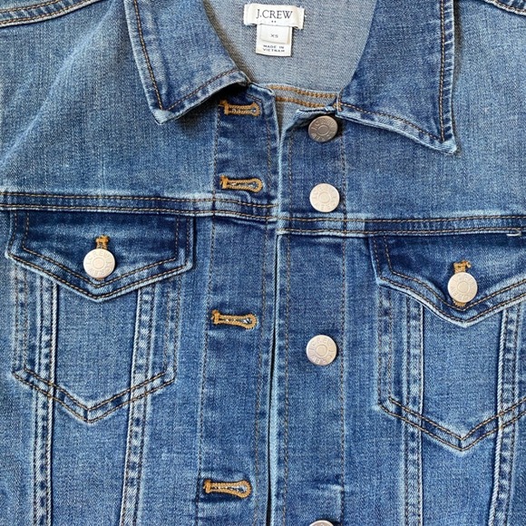 J. Crew Factory Women's Blue Denim Trucker Jacket - XS - Picture 4 of 13